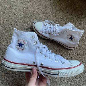 Chuck Taylor All Star Hi Top White Sneaker Men’s 9 Women’s 11